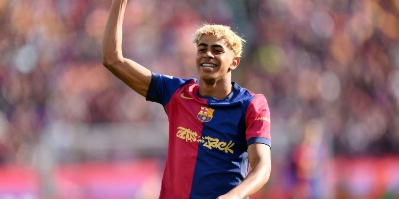 Không Phải Mbappe, Lamine Yamal Cuối Cùng Đã Có Đối Thủ Xứng Tầm 3 Tìm hiểu cuộc đối đầu của hai sao trẻ tài năng